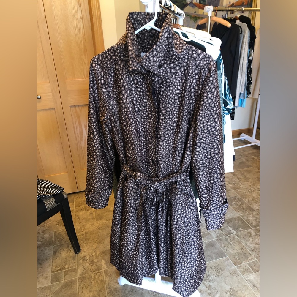 D&Y Trench Coat Women’s Small Retro Printed Belted Bubble Dress Jacket
